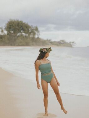 Geode | Oahu Top | Strapless Tankini Top with Removable Straps